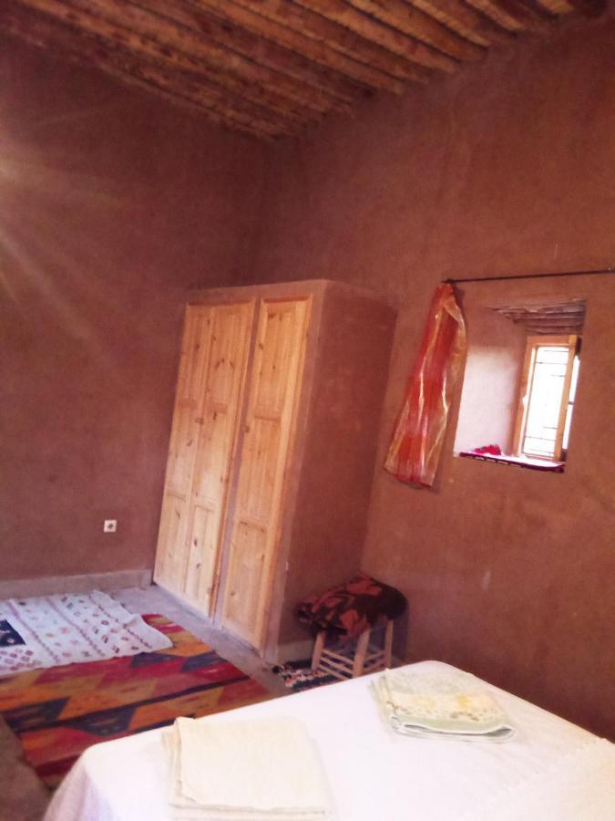 מחמיד Authentic Riad & Activities Erg מראה חיצוני תמונה